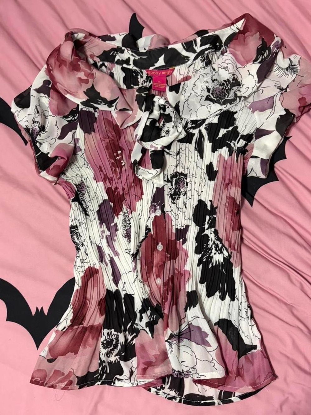 Floral Short-Sleeve Blouse - Pink/Black/White